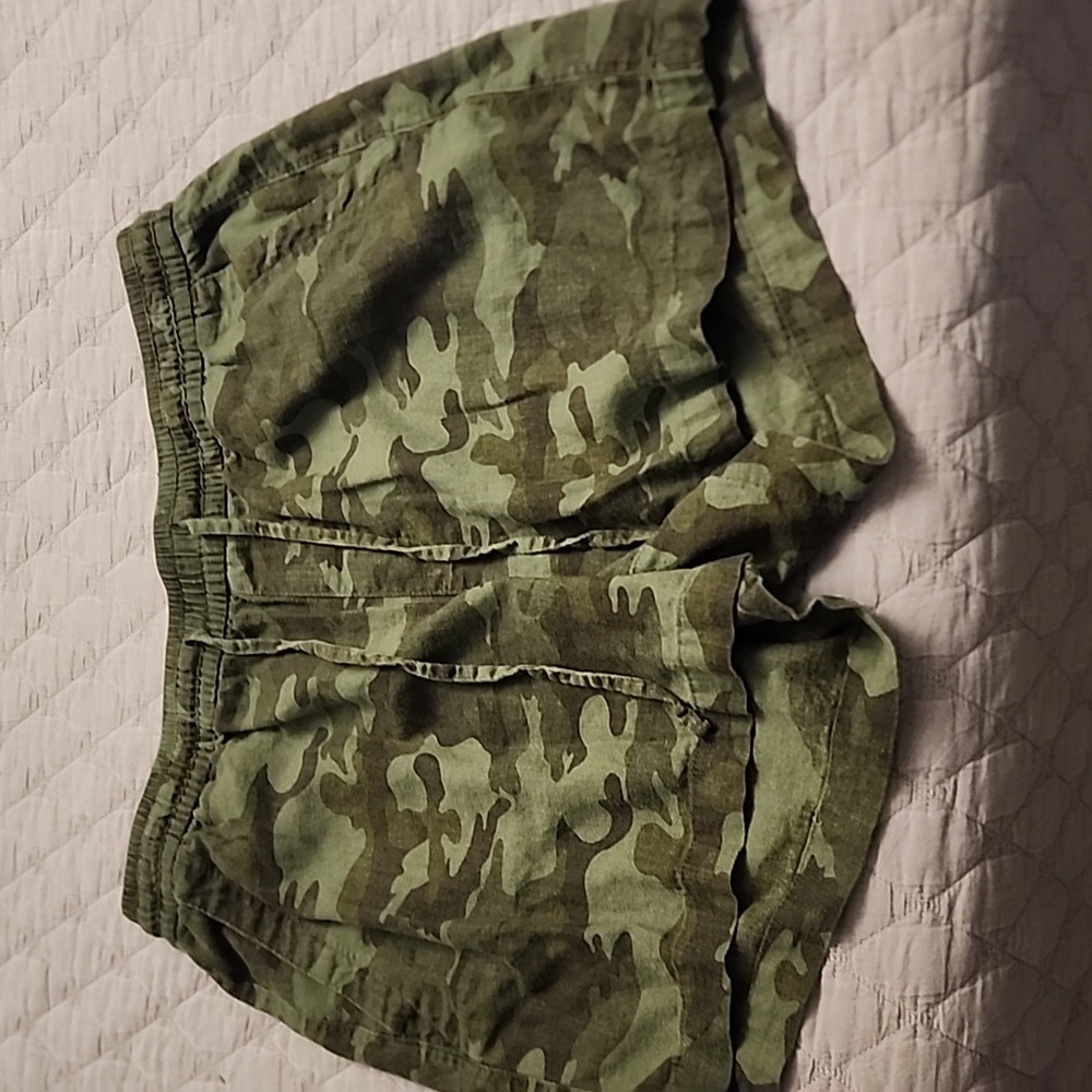 OLD NAVY LINEN SHORTS SIZE LARGE